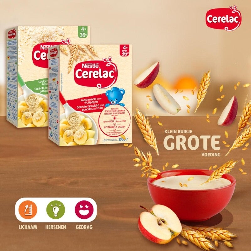 Productfoto – twee dozen Cerelac-ontbijtgranen, een rode kom met lepel, een schijfje appel en tarwe.