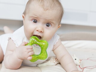 Conseils pour les premières dents de bébé