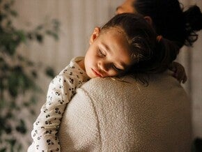 Calmer les maux de ventre de votre bébé Nestlé Baby