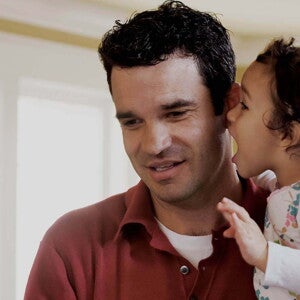 Voici 4 recommendations pour concilier travail et bébé en tant que papa