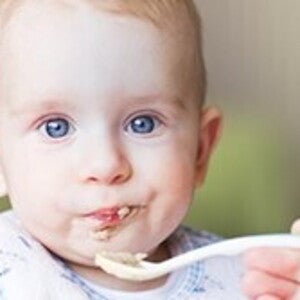 L'alimentation d'un bébé de 11 mois avec Nestlé Baby&Me L'alimentation d'un bébé de 11 mois avec Nestlé Baby&Me