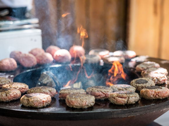 un barbecue entre amis c'est toujours bon !