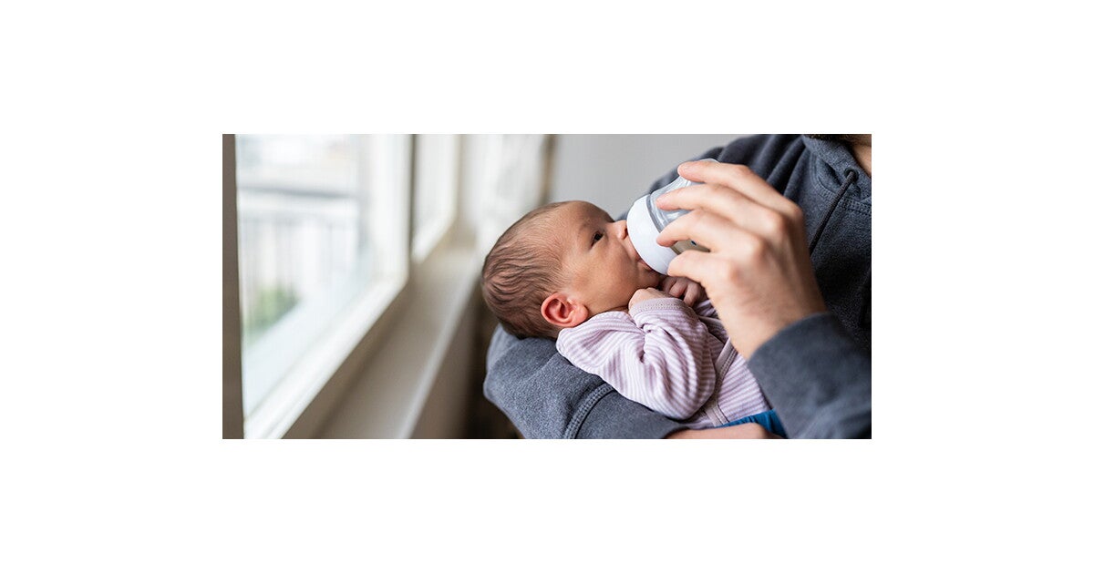 Conseils Pour Donner Le Biberon Baby And Me Conseils Pour Donner Le Biberon Baby And Me